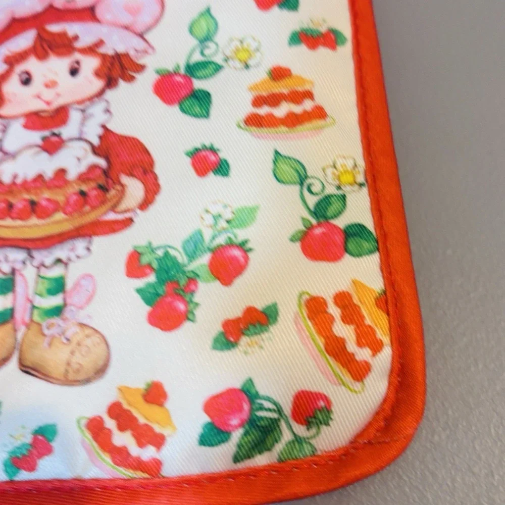 Strawberry Shortcake Licensed Red Pink Kitchen Kawaii Cooking Baking Pot Holder